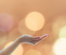 画像付きで、あなたの手相を丁寧に鑑定します 持って生まれた才能や特性を読み取り、詳しくお伝えします。