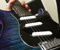 あなたの楽曲に合わせたエレキギター弾きます