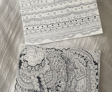 モノクロイラスト(アナログ)を販売してます 不思議で可愛らしい世界観のイラストを制作しています。