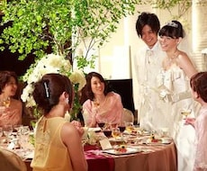 結婚式場での食事マナーを簡単に教えます イメージ1