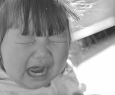 子育てパパ必見！子供の感情コントロール術教えます これでもう安心！今すぐ子どもを落ち着かせる１０個のテクニック