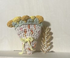 毛糸で花モチーフの作品を作ります イメージ1