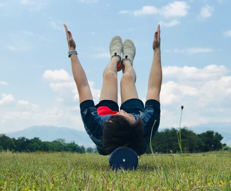 週一回自宅でのトレーニング指導致します ビデオチャットを使ってわかりやすくトレーニング指導致します。 イメージ2