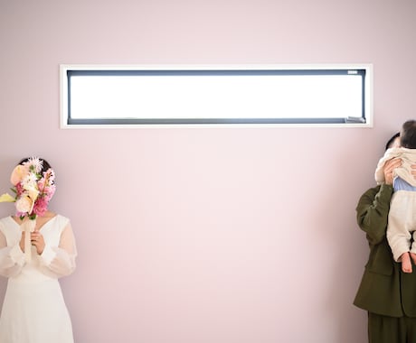 プロカメラマンがご家族の今を丁寧に撮影します リラックス出来るいつもの場所で自然体の撮影します イメージ1
