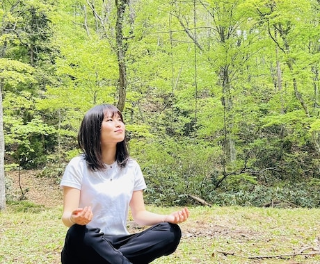 抱えている悩みの【根本原因】を鑑定します 6年間で1000名以上を鑑定。“解決の糸口”を明確にします。 イメージ1