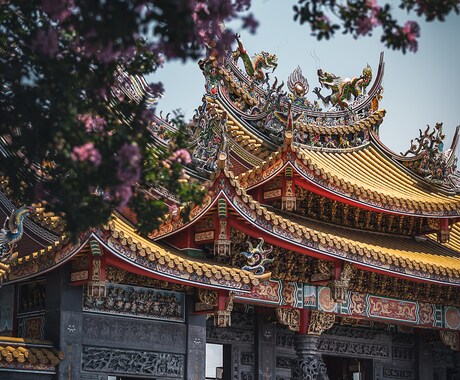 風景・旅行写真を落ち着いた雰囲気にレタッチします RAWデータを元にアンダーで雰囲気ある色味に丁寧に仕上げます イメージ2