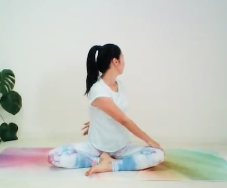 顔出しなしヨガ｜やさしく整えます リラックスしたい方へ‥ 疲れた心と体を、無理なくゆるめます イメージ2
