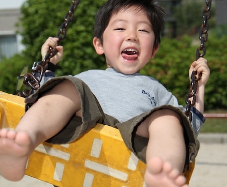 お子様の素直な表情を撮影します かしこまった顔ではなく、素直なお子様の表情を撮影。 イメージ2