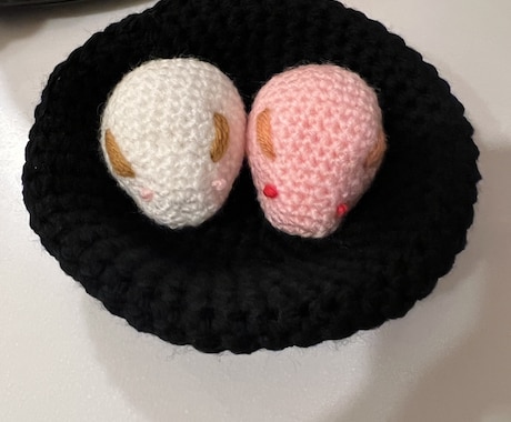 編み物代行を承ります 食べ物系の編みぐるみや髪ゴム・シュシュが得意です。 イメージ2