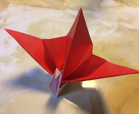 折り紙のお祝い席札、鶴のポチ袋作ります 席札でテーブルを華やかに！一工夫あるポチ袋を作ります！ イメージ1