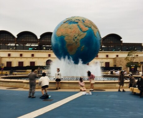 ディズニーでの失敗しないお土産教えます ディズニーに行くけどお土産で迷ってしまう人必見！ イメージ1
