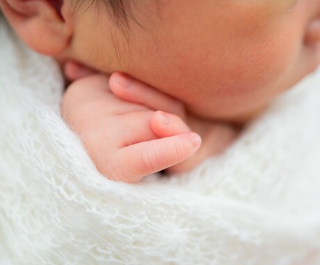 現役助産師が撮影と子育て相談にのります 現役助産師が撮る、ママと赤ちゃんのためのニューボーンフォト イメージ2