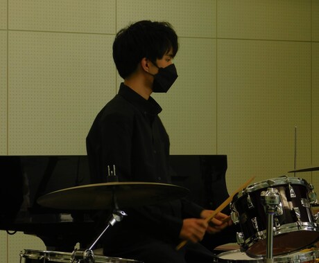 動画制作などに使えるインスト楽曲の制作を致します 現役の音楽専門学生が担当します！ イメージ1