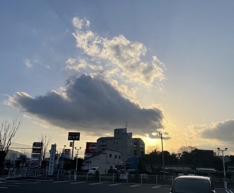 アナタの心のモヤモヤを解消します 愚痴、恋愛相談、人間関係の疲れ、何でもお話ください。 イメージ1