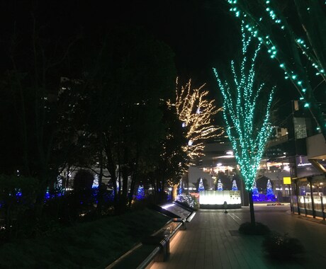 タロット12星座を用いて気になる事を占い★⭐︎ます 少し気になる事からどっぷり道標までサポートさせて頂きます。 イメージ1