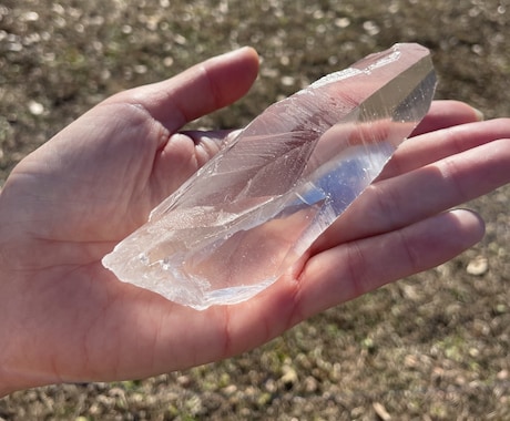 自分を愛するよう滞りを流し癒しのヒーリングします クリスタルヒーリング☆心身緩み、安らぎを感じたい方へ イメージ1