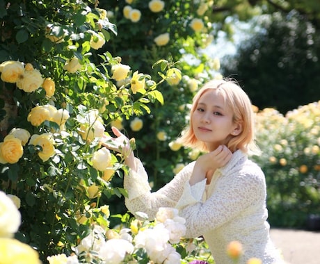 横浜でアプリのポートレートスナップ写真撮影します 婚活・マチアプ・SNSなどに。自然で好印象なスナップ写真 イメージ2