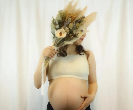 マタニティフォト撮影します 花屋ならではの、花を使った写真を得意としています♡ イメージ2