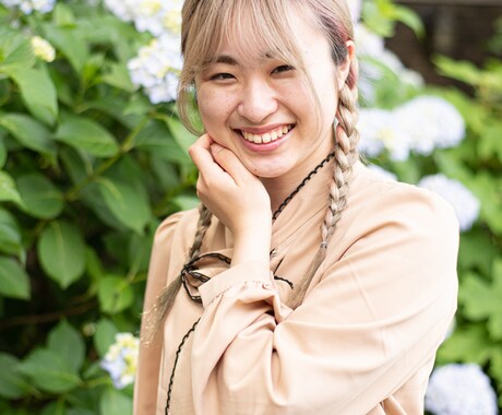 魅力が伝わる好印象なアイキャッチ写真を撮ります 和やかトークの撮影が得意、大切な第一印象はお任せ下さい！ イメージ2