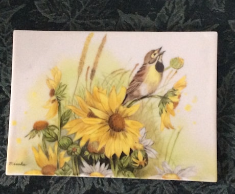 春の訪れ陶板画ですます 花が咲き鳥が舞う春の訪れを陶板画から感じていただきたいです イメージ1