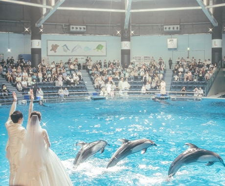 女性カメラマンがウエディングフォトを撮ります 被写体経験豊富なカメラマンが被写体を綺麗に写します イメージ2