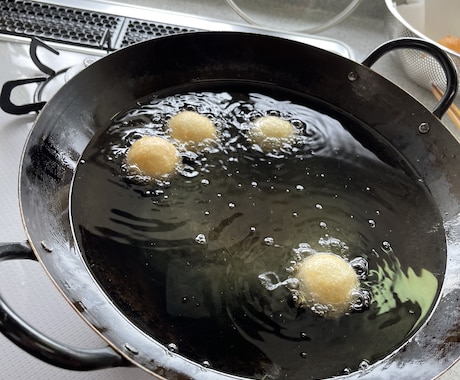 沖縄料理（ホンモノの琉球料理）レシピをお伝えします でもカンタン！失敗しないサーターアンダギーの黄金レシピ イメージ2