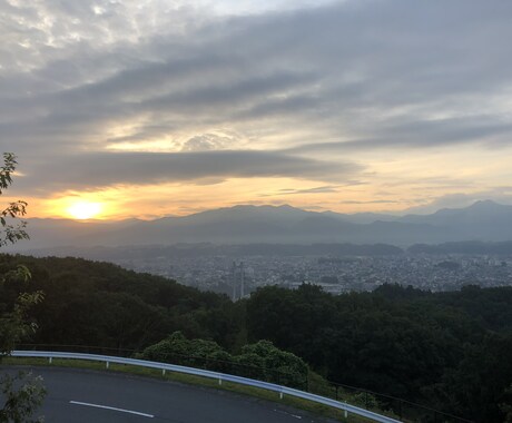 人間関係・恋愛・悩み事・愚痴聞きます 誰かに話したくても周りに話ずらかったり、話せる人がいない時。 イメージ1