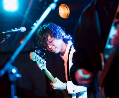 Fender最高峰の音でベース演奏・録音致します J-POPやバラードに最適。現役バンドマンが歌うベースを演奏 イメージ2