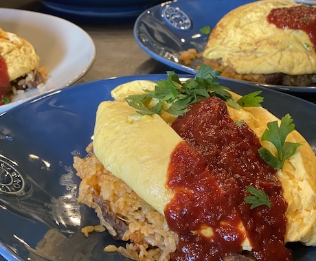 炊飯器で作る簡単オムライス　　激うます 料理人の炊飯器で失敗なしの賄いチキンライスレシピです♪ イメージ1