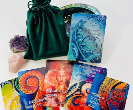 人生・恋愛・人間関係等のお悩みリーディングします 日本未入荷！希少価値の高いオラクルカードで自分らしさ輝かせる イメージ2