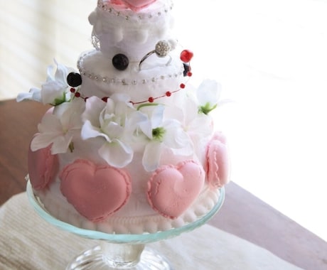 結婚式のお客様をかわいいケーキでお出迎えします ウェルカムスペースが華やかになるクレイアートケーキ！ イメージ1