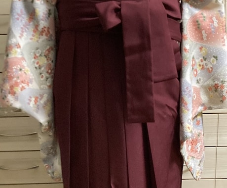 呉服歴10年！女性袴お着付けいたします 女性袴出張着付け♪プロにお任せください！ イメージ1