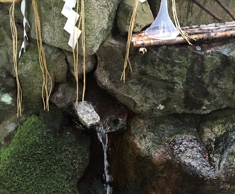 あなたに必要なメッセージをお届けします 気軽にお試し占い。気持ちがスッと楽になります! イメージ1