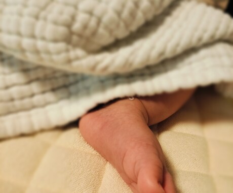 育児・発達相談に専門的な目線で、お答えします 育児に疲れ、1人で不安な夜を過ごすあなたへ。 イメージ1