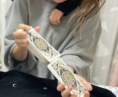 子育てに悩むママさんパパさんにおすすめします 子育てに悩みはある！正解不正解がないからこそタロットです！ イメージ1