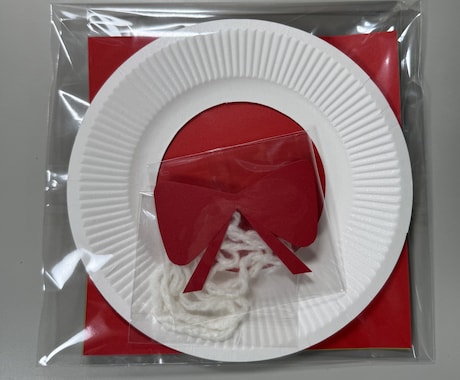 クリスマスリースの製作キットを作成します 保育士さん必見！子どもが楽しめる製作 イメージ2