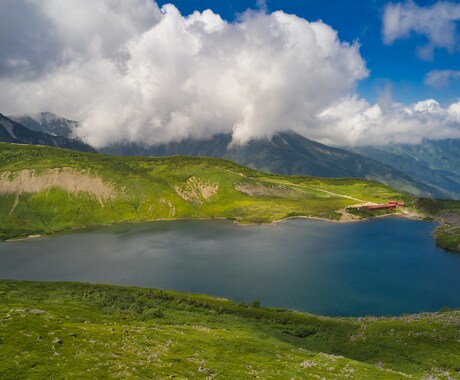 ドローンによる写真・動画の空撮を行います ２０００万画素の写真、４Ｋ・ハイビジョンでの動画をお届け イメージ2