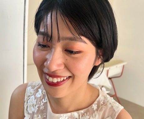 オシャレなヘアメイクします 結婚式などお呼ばれヘアセットメイクいたします！ イメージ1