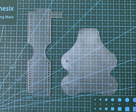 レザークラフト用の型紙をアクリル板で制作します CAD制作なので寸法誤差無し。何度も使い回し可能なアクリル板 イメージ1