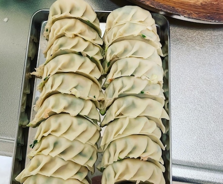 簡単、手作り餃子の作り方を伝授します お弁当にもおススメ！簡単に作れる餃子レシピとなります。 イメージ2