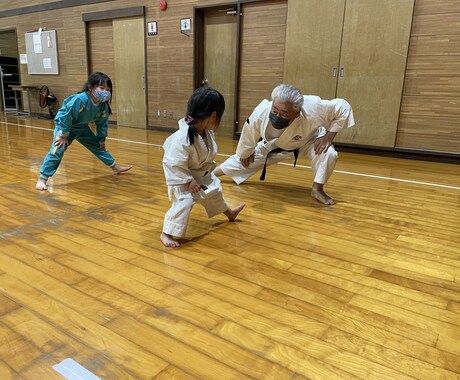 親子でできる運動、護身術など一緒にします 理学療法士で少林寺拳法の先生が分かりやすく伝えます イメージ1