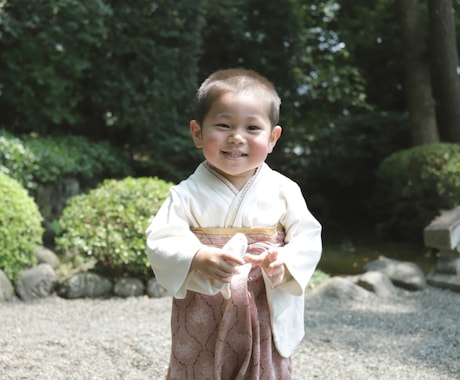 ご家族の温かい時間を写真で残します 自然な表情と家族の絆をしっかり撮影 イメージ1