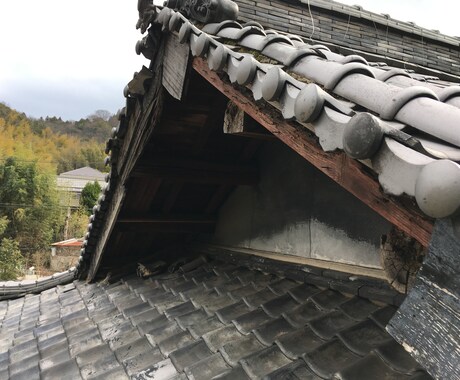 雨漏りでお困りの方に的確なアドバイス致します 止まらない雨漏りにお困りの方や業者さんにオススメです。 イメージ2