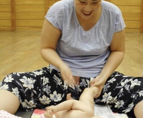 ママと赤ちゃん向けにベビーマッサージを教えます ママと赤ちゃんの初めての習いごと イメージ1