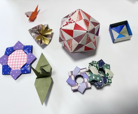 折り紙制作をお手伝いします 行事の飾りつけや、大量に制作が必要な折り紙をお手伝いします！ イメージ1