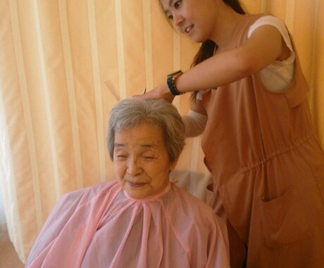 訪問理美容の始め方、道具やカットのことお伝えします 訪問理美容専門で起業した経験から、迷っているお手伝い致します イメージ1