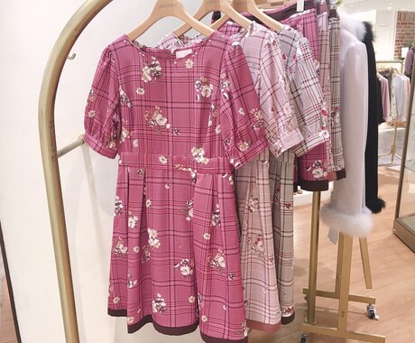 ファッションコーディネートの相談にのります アパレル販売の経験を生かして、あなたを綺麗に輝かせます♫ イメージ1