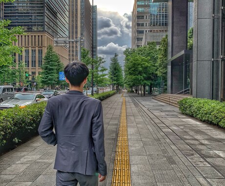 今悩んでること相談に乗ります 毎日色々な方とお会いしてる為、話す能力は長けてると思います。 イメージ1