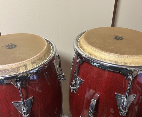 楽曲にパーカッションで演奏します いろんな楽器で楽曲に彩りを与えます イメージ2