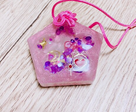 お子様や推し活に♡シャカシャカキーホルダー作ります お好きなカラー、形のシャカシャカキーホルダーをお作りします！ イメージ2